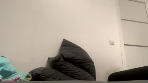 Snapshot of fancy_girl2424 chatting on 12-01-24, 04:51 fancy_girl2424 online show from 12-01-24, 04:51