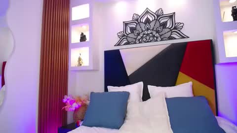 Snapshot of fancy_vixen chatting on 02-10-26, 12:31 FANCY online show from 02-10-26, 12:31