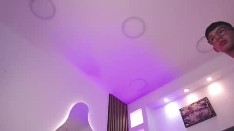 Snapshot of fancy_vixen chatting on 02-20-26, 06:26 FANCY online show from 02-20-26, 06:26