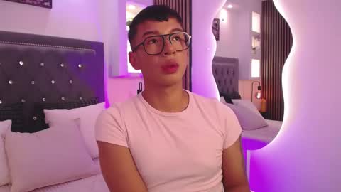 Snapshot of fancy_vixen chatting on 02-25-26, 03:16 FANCY online show from 02-25-26, 03:16