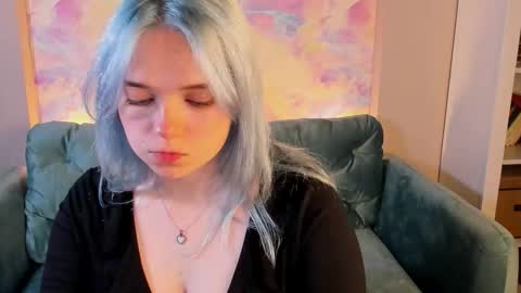 Bella online show from 10-01-25, 02:12