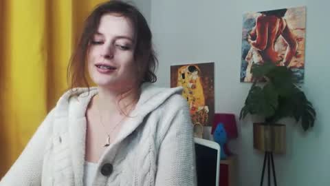 Nadine online show from 01-08-25, 09:21