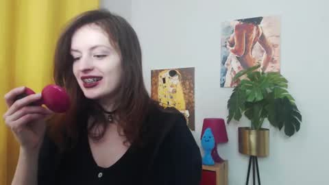 Nadine online show from 01-29-25, 06:22