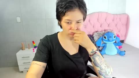 FANNY online show from 09-11-25, 01:49