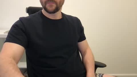 Snapshot of fantacyland chatting on 12-16-24, 12:38 Alex online show from 12-16-24, 12:38