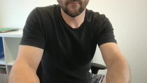 Snapshot of fantacyland chatting on 09-22-25, 11:34 Alex online show from 09-22-25, 11:34