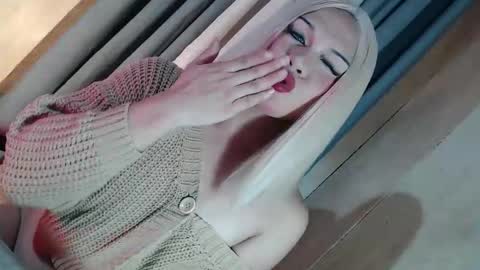 Snapshot of fantasticcock69_daniella chatting on 02-01-26, 11:03 DANIELLA - DONT FORGET TO GIVE ME A THUMBSU UP online show from 02-01-26, 11:03