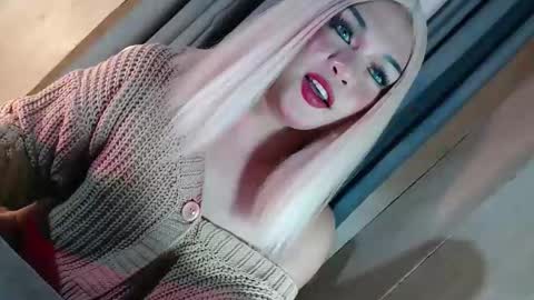 Snapshot of fantasticcock69_daniella chatting on 02-13-26, 11:23 DANIELLA - DONT FORGET TO GIVE ME A THUMBSU UP online show from 02-13-26, 11:23