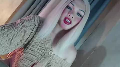 Snapshot of fantasticcock69_daniella chatting on 03-02-26, 09:38 DANIELLA - DONT FORGET TO GIVE ME A THUMBSU UP online show from 03-02-26, 09:38