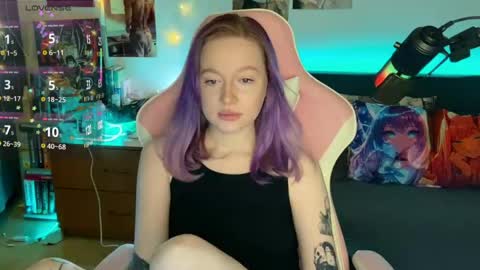 Lisa online show from 06-04-26, 09:43