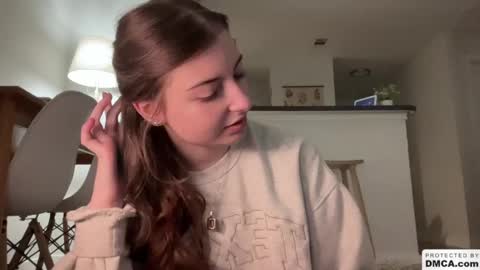 Snapshot of fantasyella chatting on 01-05-25, 06:46 Ella online show from 01-05-25, 06:46