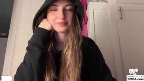 Ella online show from 01-17-26, 06:29