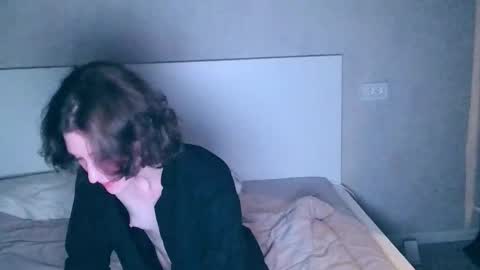 Snapshot of fapputa chatting on 09-28-25, 02:39 Kira online show from 09-28-25, 02:39