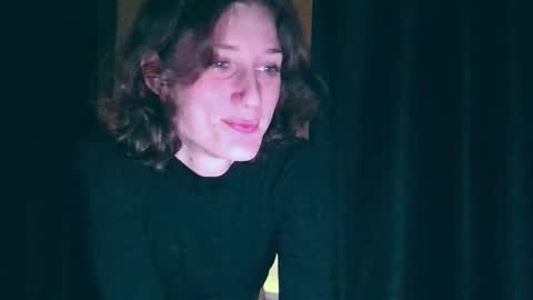 Snapshot of fapputa chatting on 10-22-25, 10:53 Kira online show from 10-22-25, 10:53