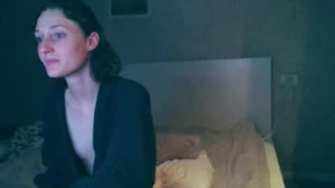 Snapshot of fapputa chatting on 10-25-25, 11:54 Kira online show from 10-25-25, 11:54