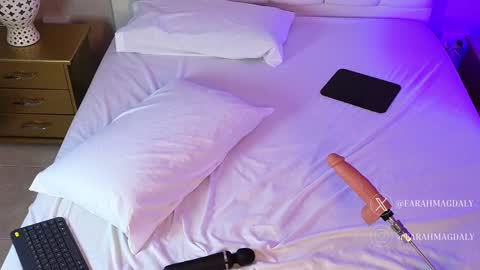 Farah online show from 01-31-25, 03:11