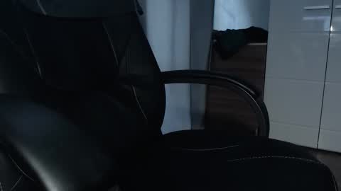 Snapshot of farsunk23 chatting on 09-17-25, 10:39 farsunk23 online show from 09-17-25, 10:39