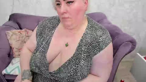 fashiona online show from 02-06-25, 12:22