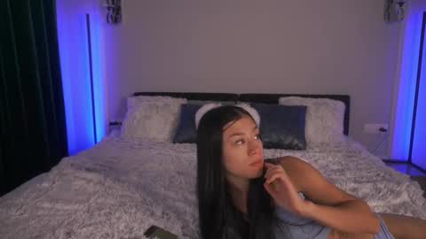 Snapshot of fatalenellie chatting on 09-16-25, 06:14 Nellie online show from 09-16-25, 06:14