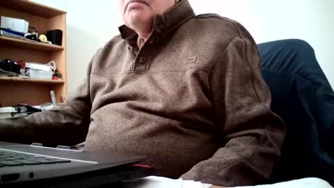 fatbellyitalian3 online show from 12-14-25, 05:40