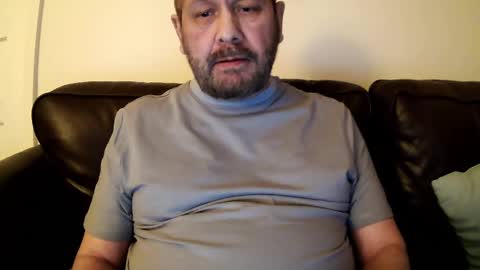 Snapshot of fatso21 chatting on 01-17-25, 05:19 fatso21 online show from 01-17-25, 05:19