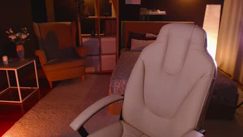 Fay online show from 12-05-24, 03:28