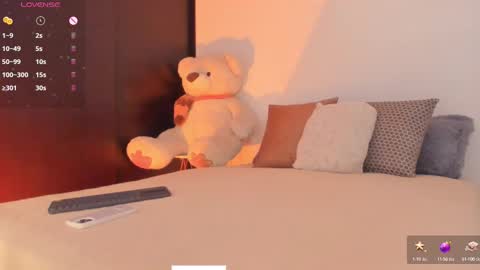 welcome to my world  online show from 02-14-25, 10:14