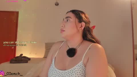 Snapshot of fay_miller2 chatting on 06-26-26, 12:26 welcome to my world online show from 06-26-26, 12:26