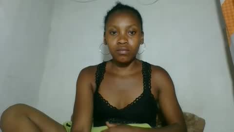 fayence09 online show from 11-17-25, 06:03