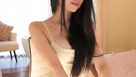 feel_me_00 online show from 12-14-25, 03:12