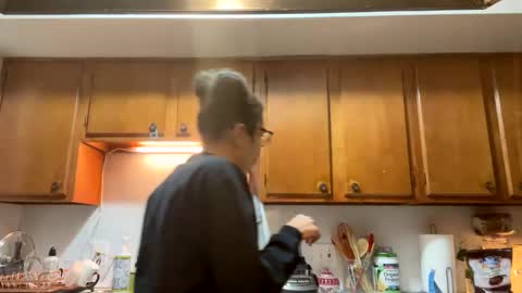 Snapshot of feetnymph chatting on 02-05-25, 01:47 Soley online show from 02-05-25, 01:47