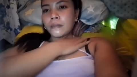 Snapshot of felicia1323 chatting on 08-03-26, 05:17 felicia1323 online show from 08-03-26, 05:17