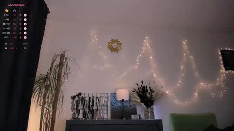 Snapshot of feliciaxtc chatting on 02-20-25, 04:46 Fely online show from 02-20-25, 04:46