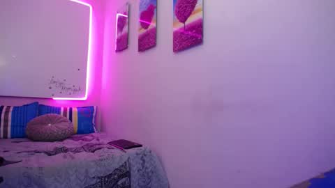 felina online show from 03-09-25, 04:49