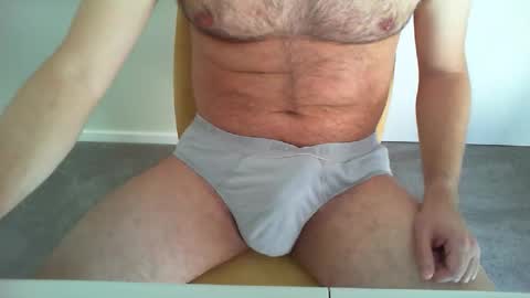 Snapshot of felipemoon34 chatting on 10-20-25, 12:44 felipemoon34 online show from 10-20-25, 12:44