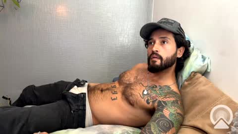 Snapshot of felix_candela chatting on 01-20-25, 05:59 Felix Candela online show from 01-20-25, 05:59