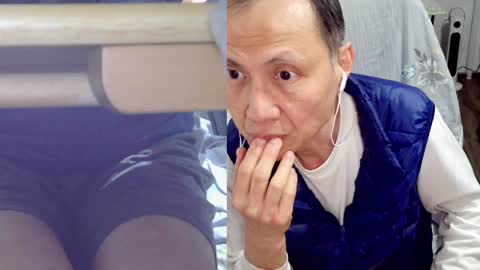 Snapshot of felixlau chatting on 02-24-25, 04:36 felixlau online show from 02-24-25, 04:36