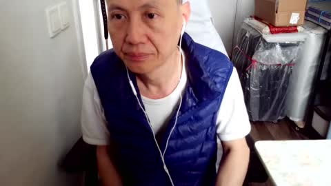 felixlau online show from 12-20-25, 03:24