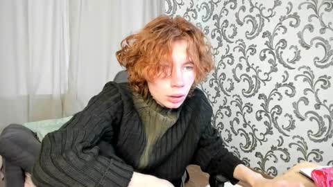 Snapshot of felixorange_ chatting on 10-14-25, 06:58 Felix online show from 10-14-25, 06:58