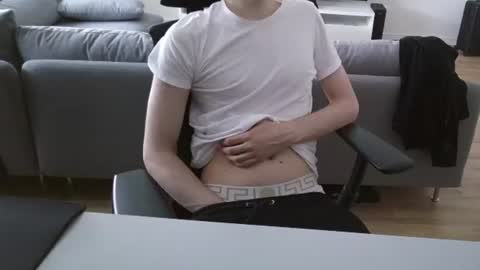 Snapshot of felixsagg chatting on 06-21-26, 10:07 felixsagg online show from 06-21-26, 10:07