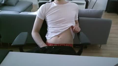 Snapshot of felixsagg chatting on 06-26-26, 07:35 felixsagg online show from 06-26-26, 07:35