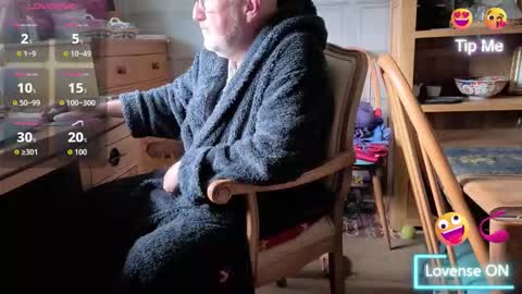 Adam online show from 09-24-25, 07:23