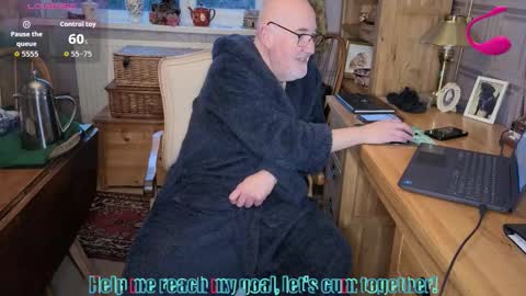 Adam online show from 01-12-26, 08:08