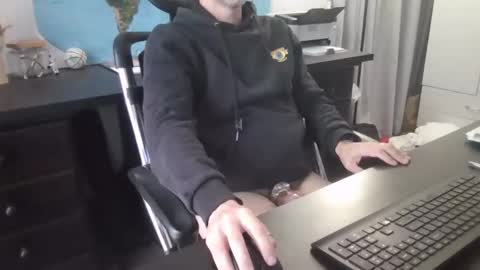 femdomsubby online show from 10-22-25, 04:24