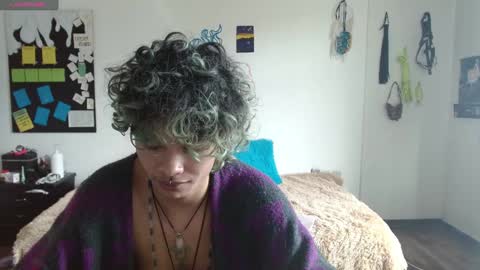 Snapshot of fenixmfx chatting on 01-07-25, 06:14 Fenix online show from 01-07-25, 06:14