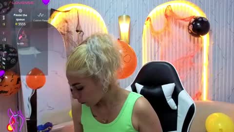 Snapshot of ferchis_conejita_tp chatting on 10-21-25, 12:39 Ferchis  online show from 10-21-25, 12:39