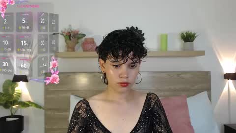 F E R N A N D A online show from 01-11-25, 02:20