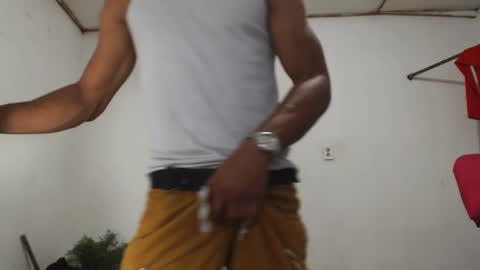 fernandez_latinblack online show from 12-06-24, 10:52