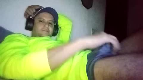 Snapshot of fernandogdl2020 chatting on 02-22-26, 10:58 fernandogdl2020 online show from 02-22-26, 10:58