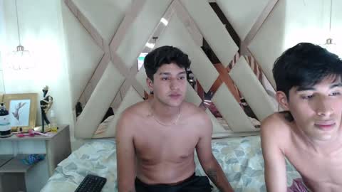 Snapshot of ferphoenix_ chatting on 01-08-25, 07:13 FER PHOENIX online show from 01-08-25, 07:13